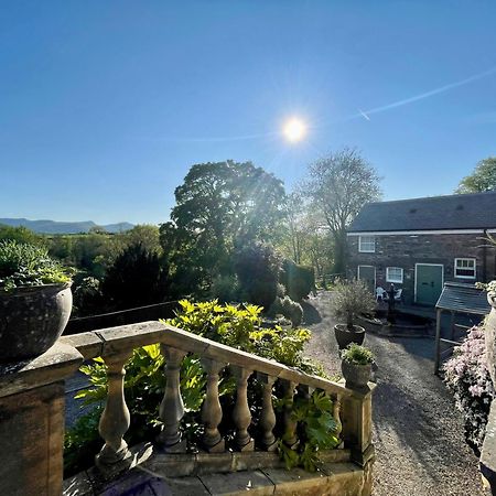 Peterstone Court Country House Restaurant & Spa Vendégház Brecon Kültér fotó