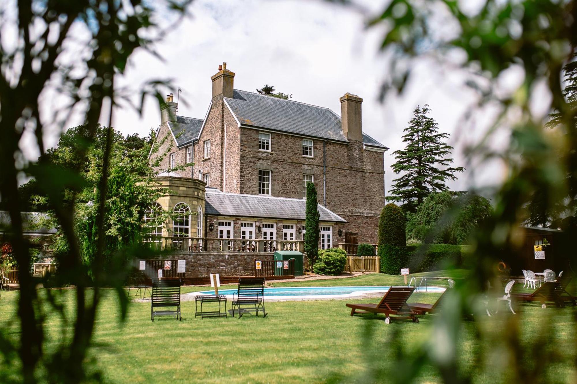 Peterstone Court Country House Restaurant & Spa Brecon Kültér fotó
